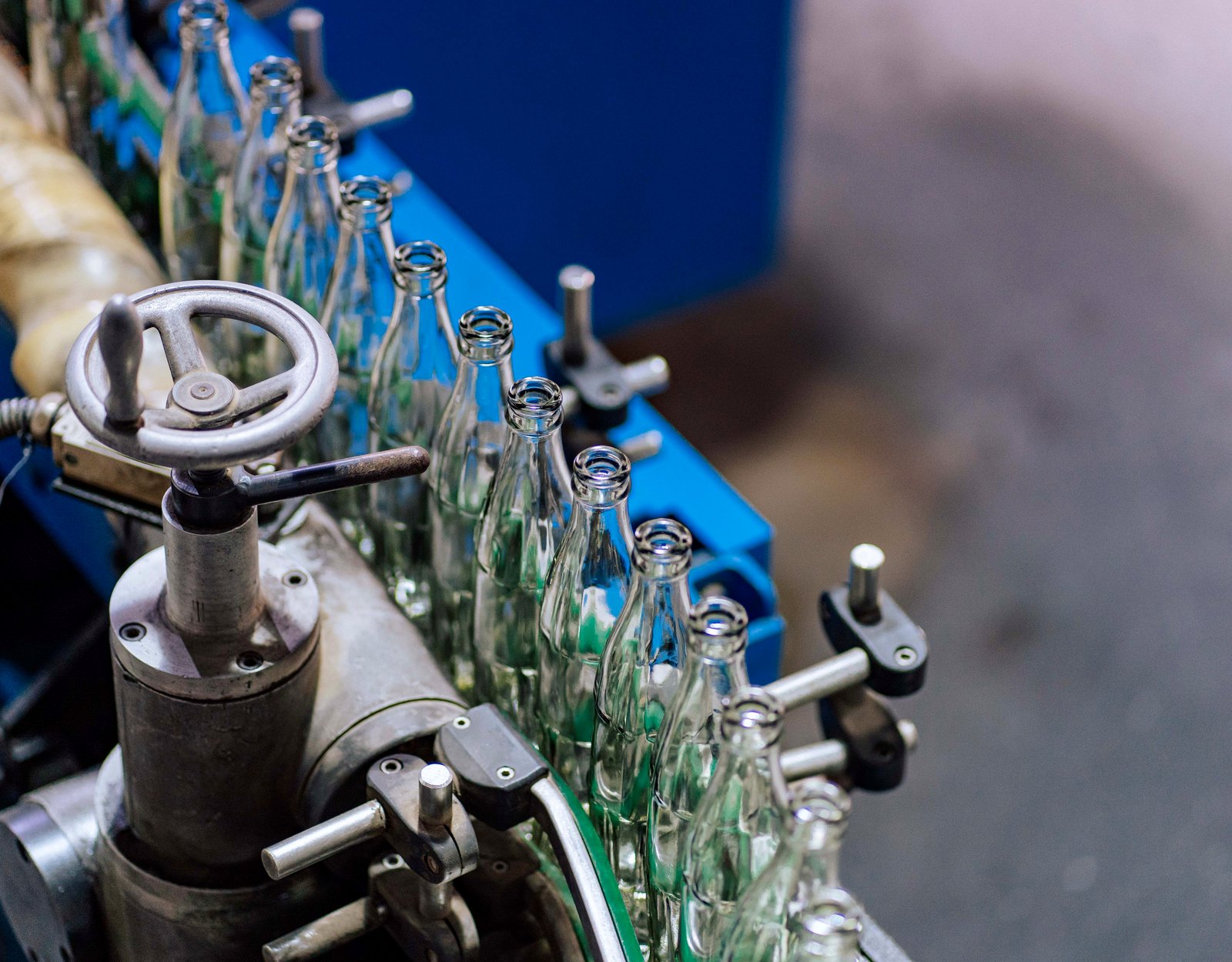 Focused packaging machinery detail for support triage